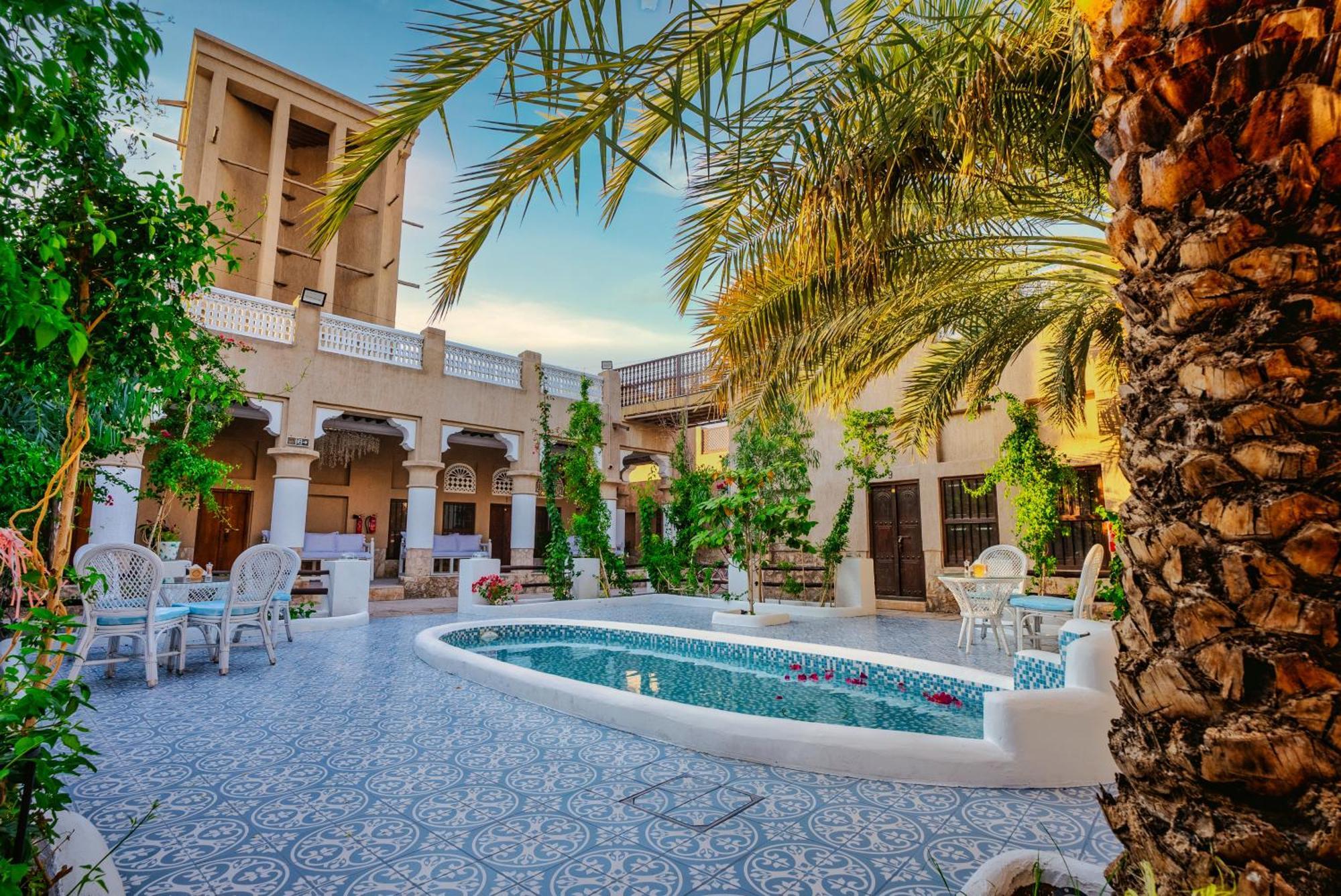 Arabian Boutique Hotel Дубай Екстериор снимка