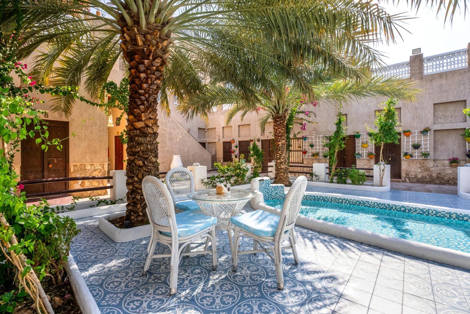 Arabian Boutique Hotel Дубай Екстериор снимка