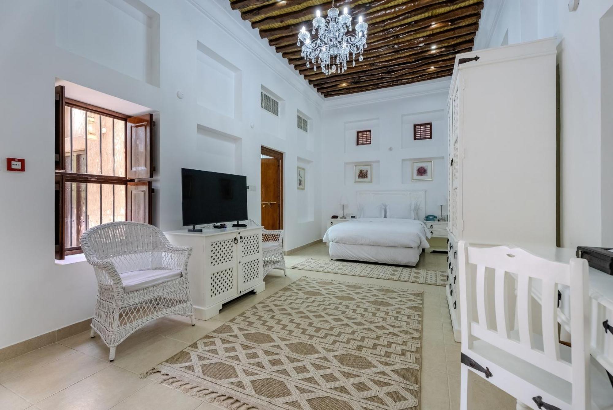 Arabian Boutique Hotel Дубай Екстериор снимка