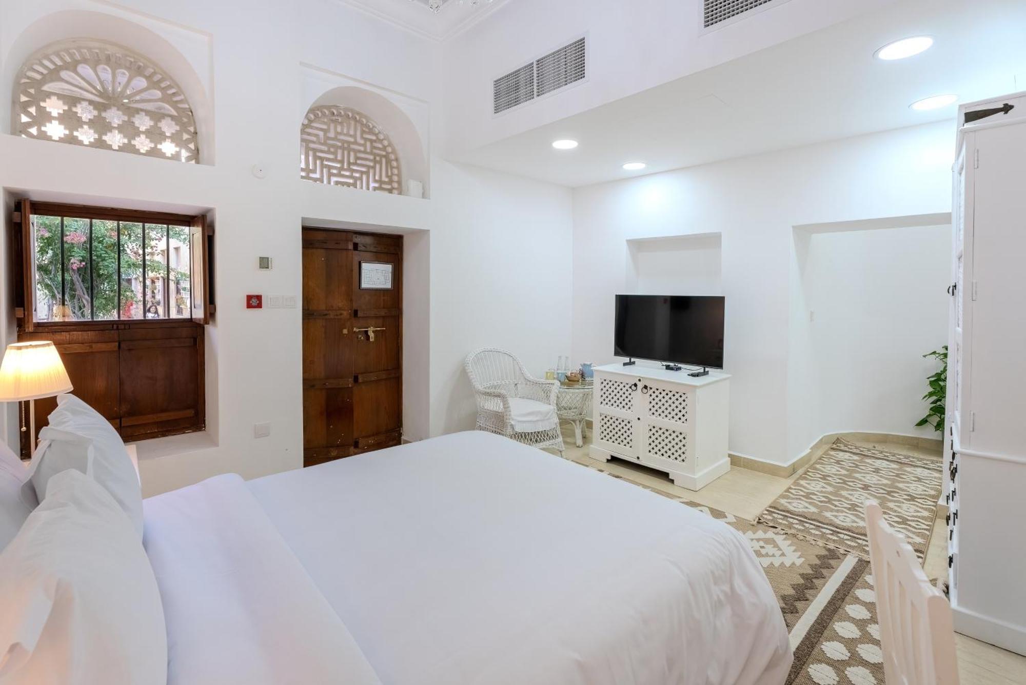 Arabian Boutique Hotel Дубай Екстериор снимка